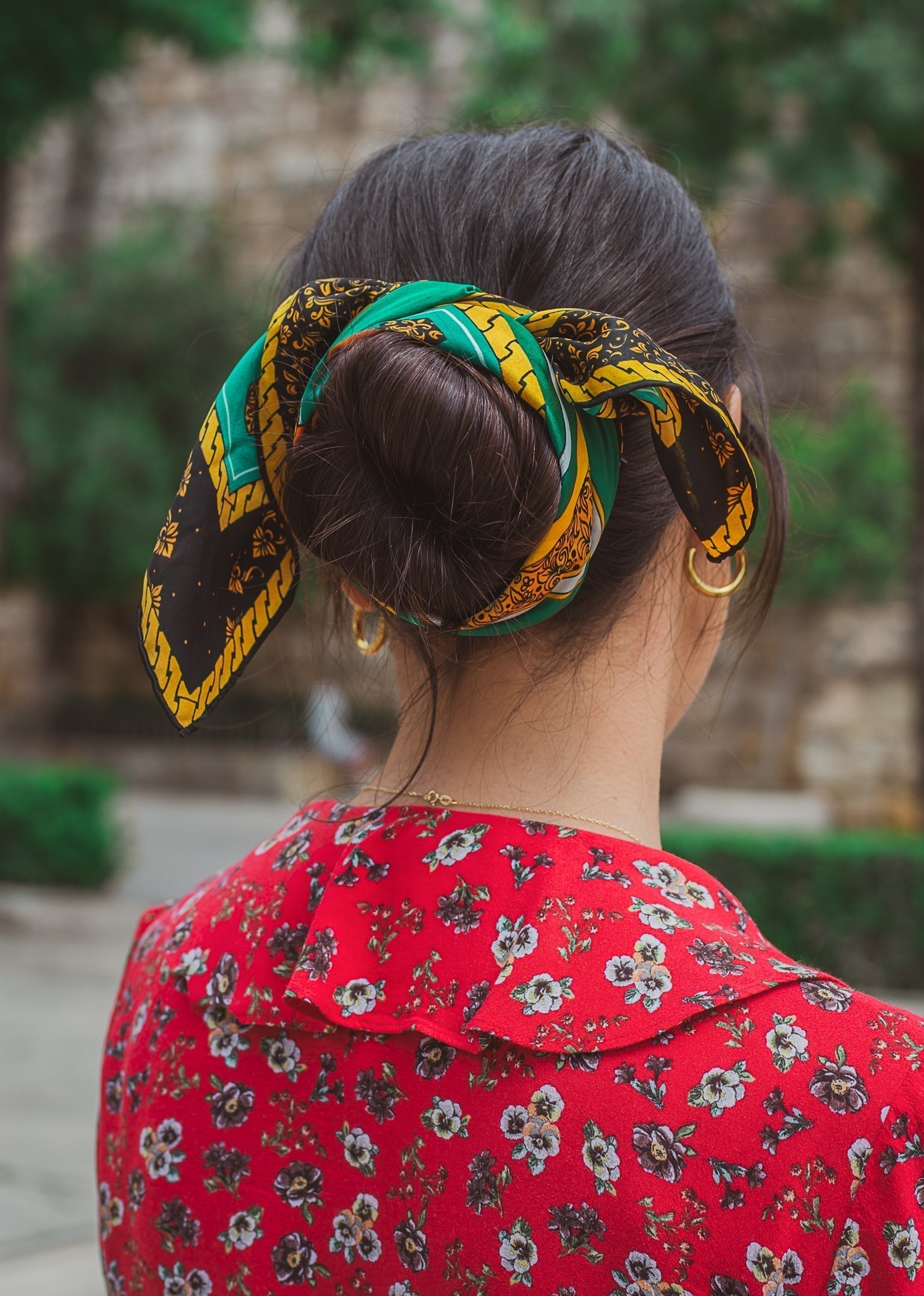 Peinado de pañuelo con moño