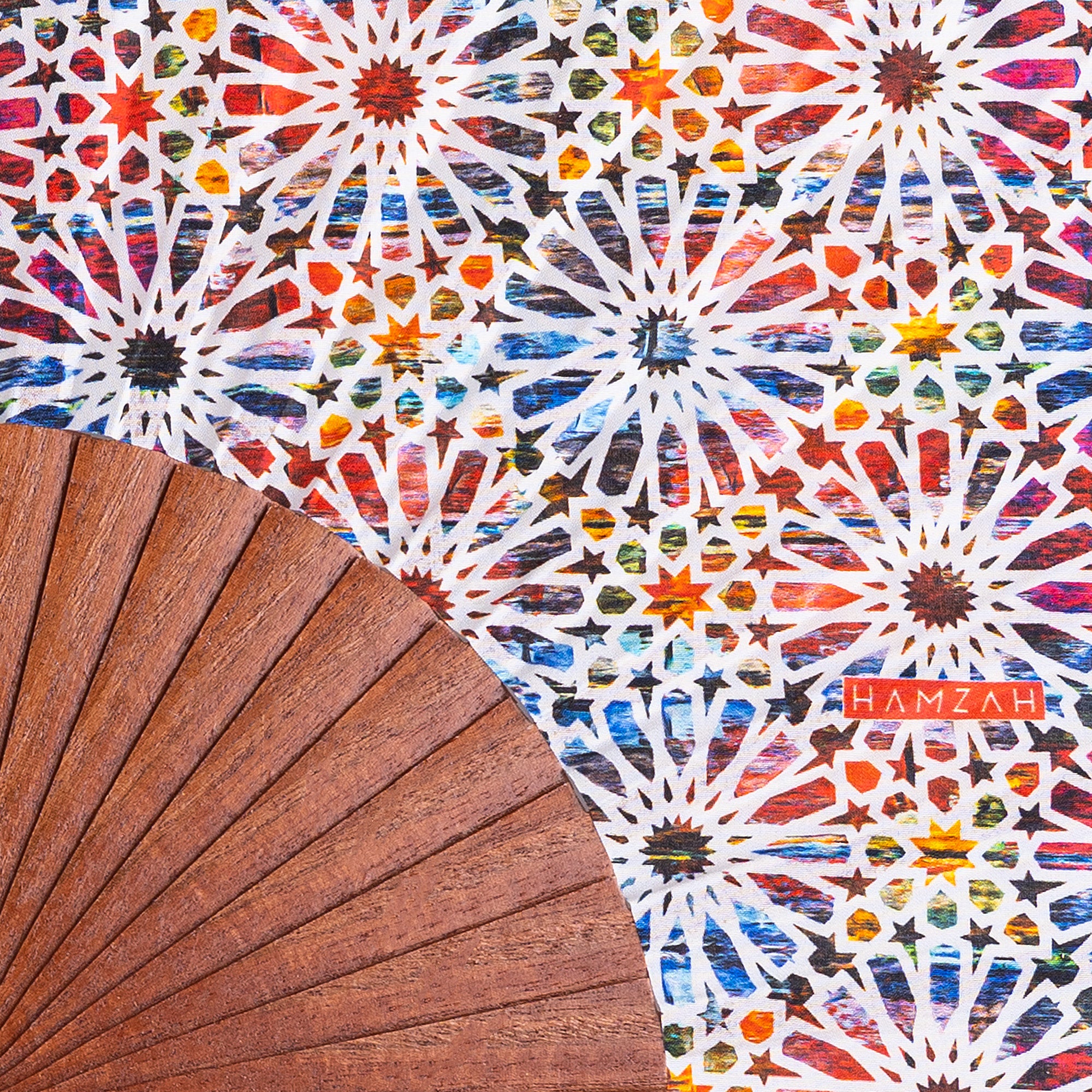Abanico de Seda Multicolor Sakina