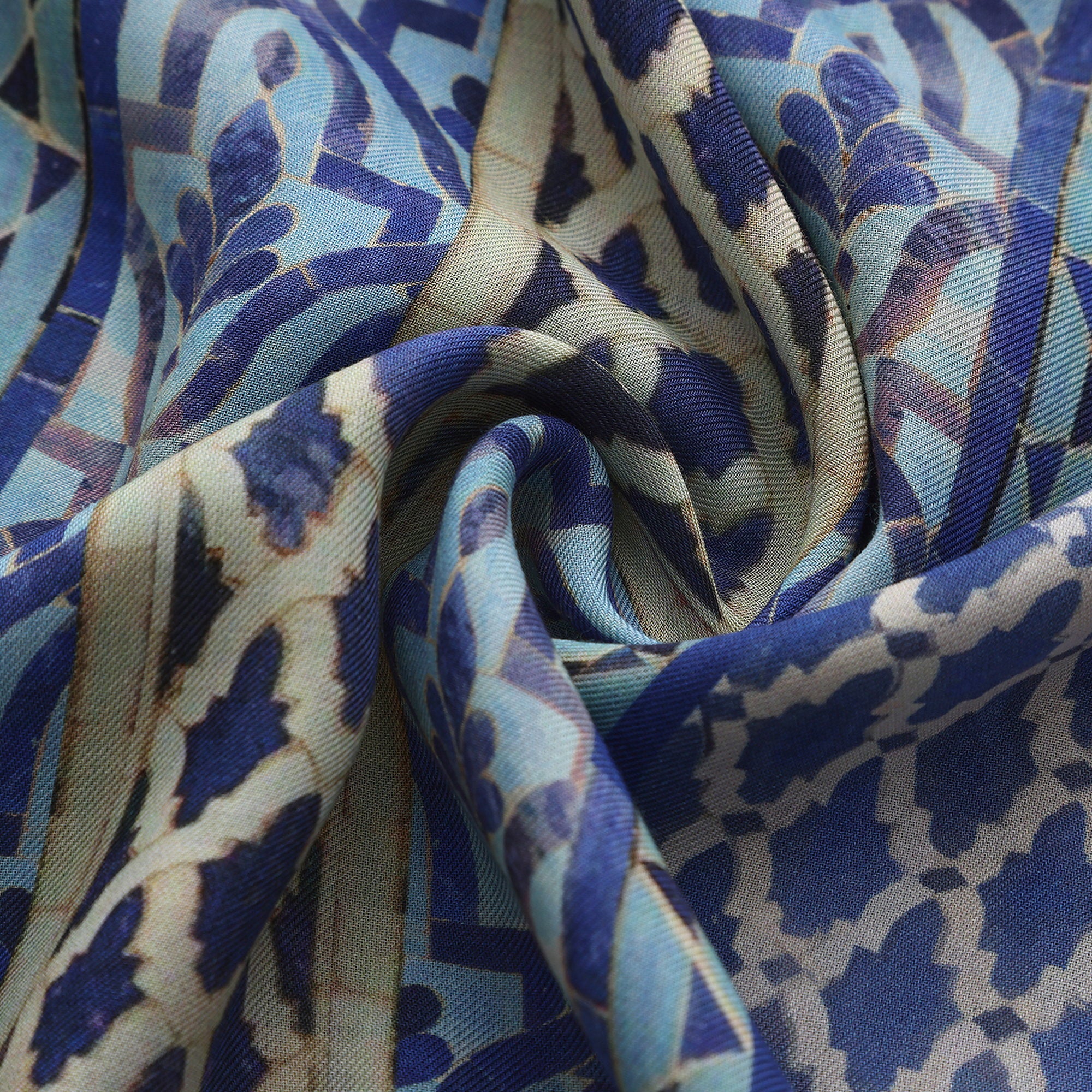 Close-up of the 055 modal print: the cobalt star field and the arcade border