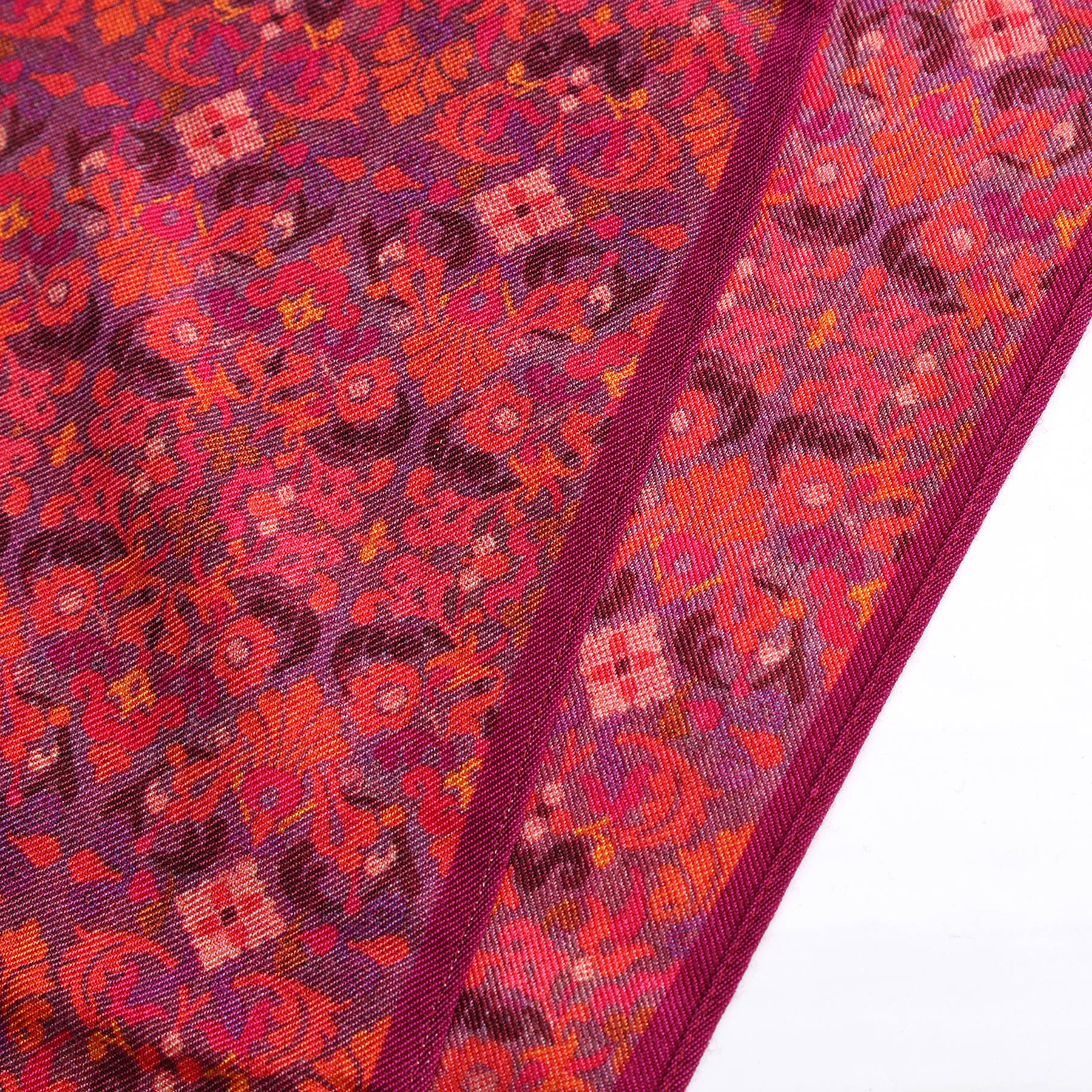 Mahabah scarf 1 cm fringed ends detail