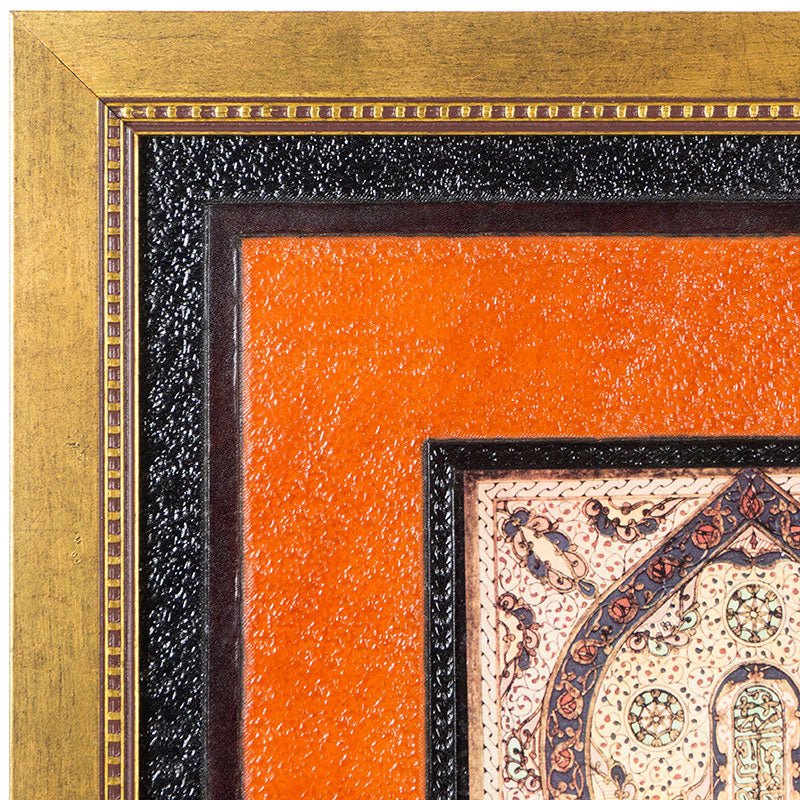 Close-up of the Cuadro Sandalia Profeta Lámina Repujado by Munira Leather, sized 82x45. It features vibrant orange and textured black borders. The center displays an archway-like design with circular and floral motifs, framed in an elegant golden dotted pattern.