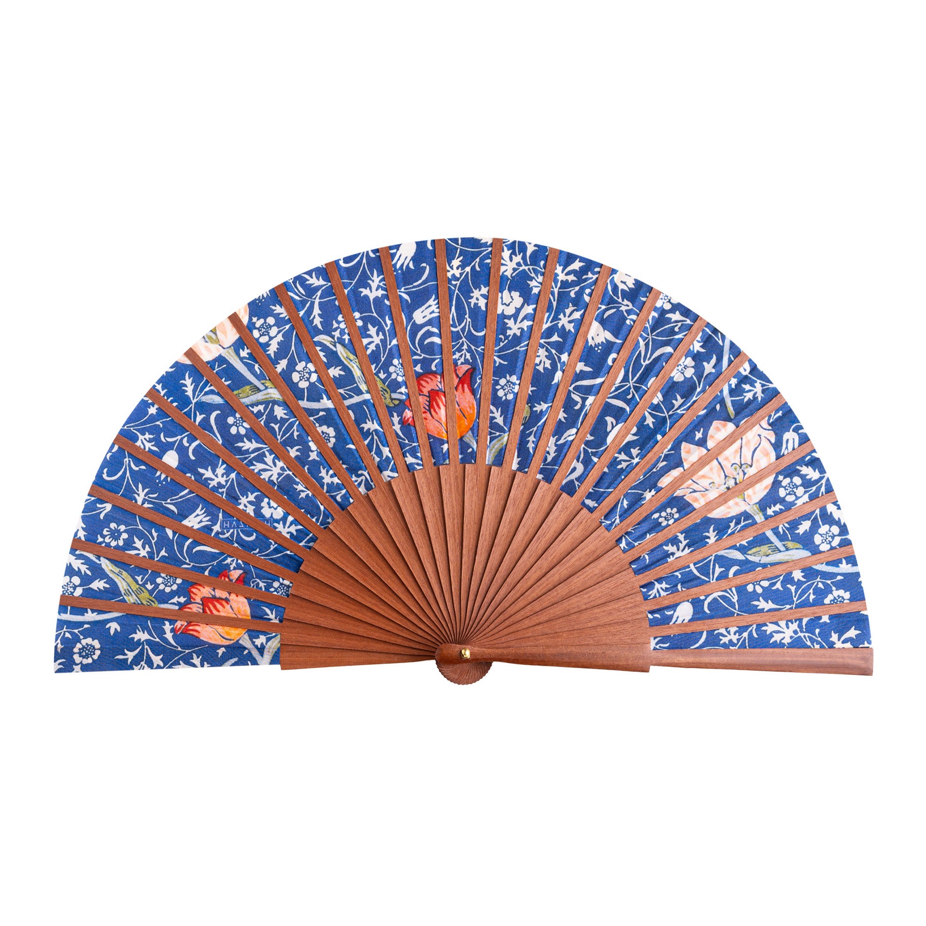 The Natural Silk Fan W. Morris Print Gálata features wooden ribs and blue fabric with red, pink, and white floral designs inspired by William Morris. Showcasing Spanish craftsmanship, it is fully opened against a white background.