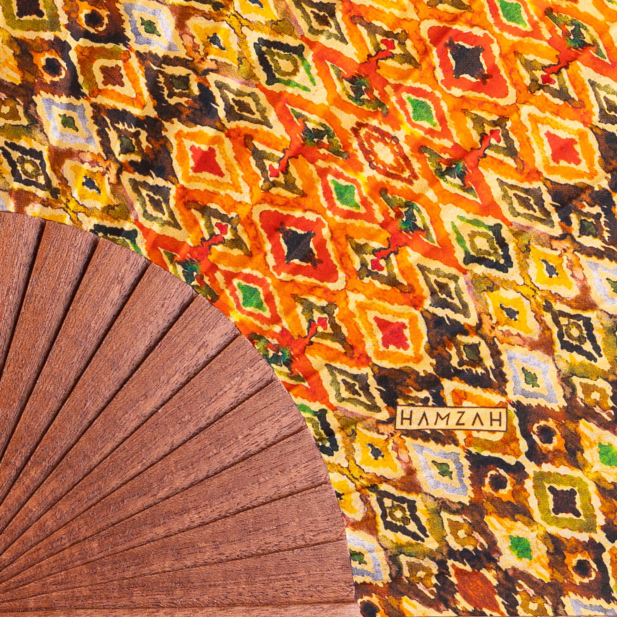 Silk Fan with Diamond Pattern – Handcrafted in Spain with Bocapi Wood