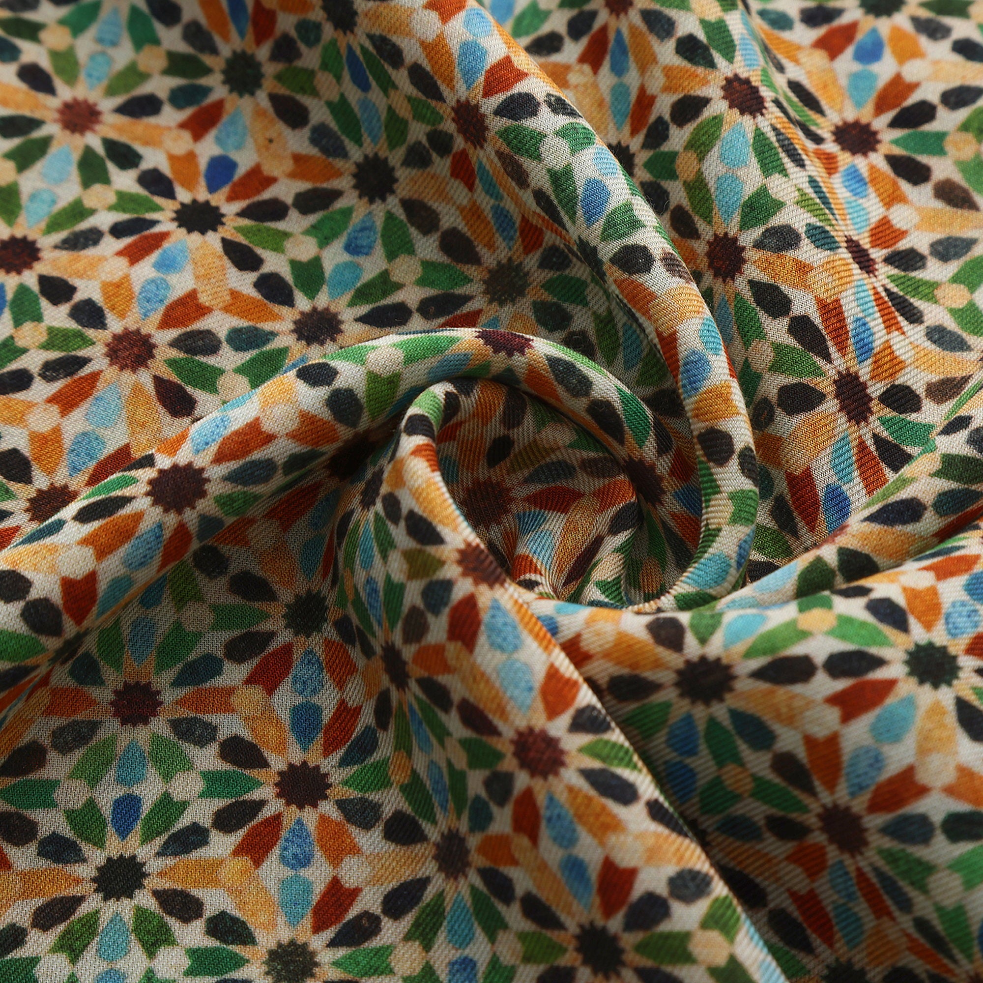 Close-up of the 059 modal print: the multicolour eight-pointed stars on cream