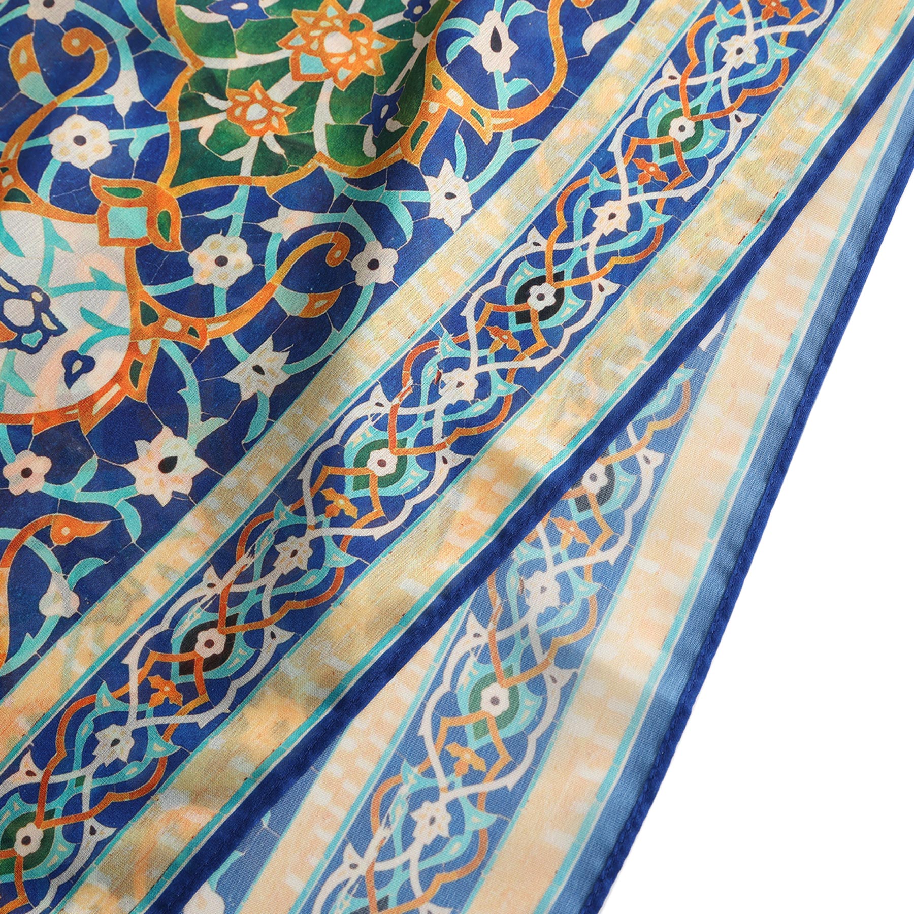 Pañuelo Itr – estampado de mosaico andalusí en cobalto y naranja, detalle 4