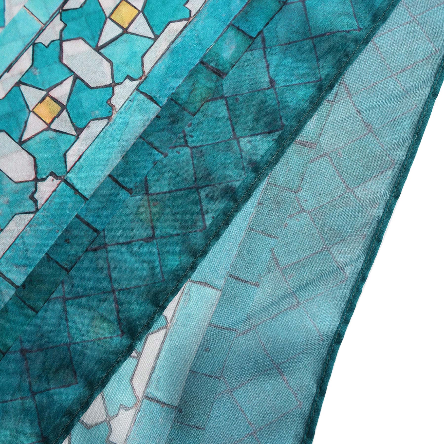 Pañuelo Naqs – estampado de mosaico andalusí en turquesa y agua, detalle 4