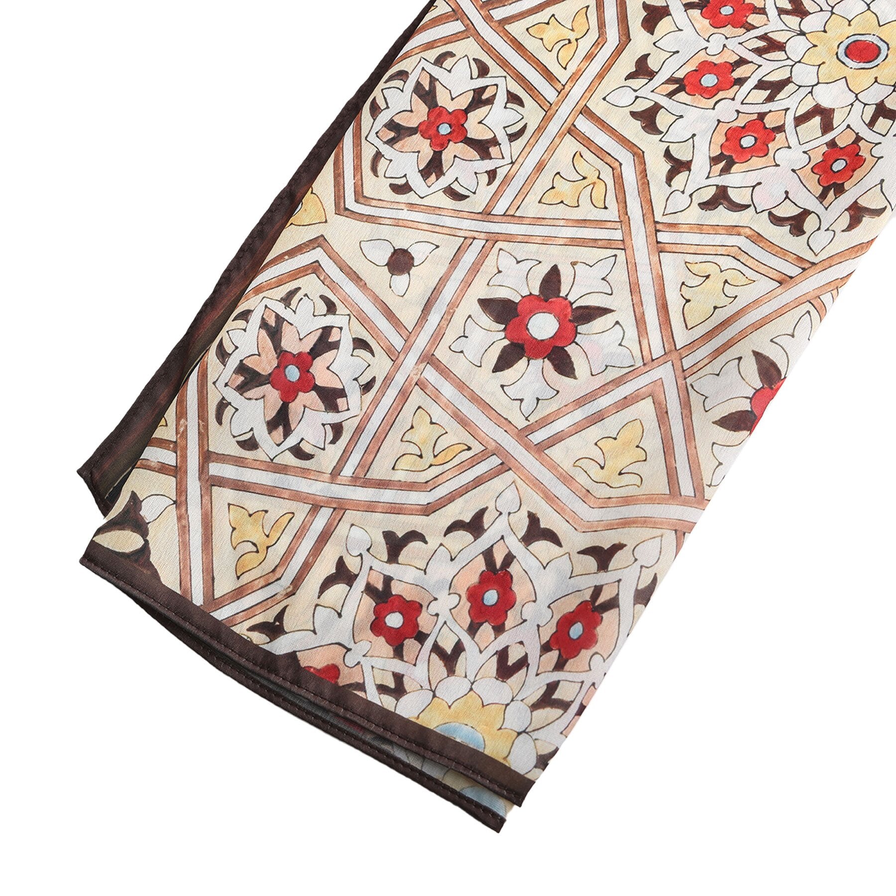 Pañuelo Rawa – estampado de mosaico andalusí en crema y coral, detalle 7