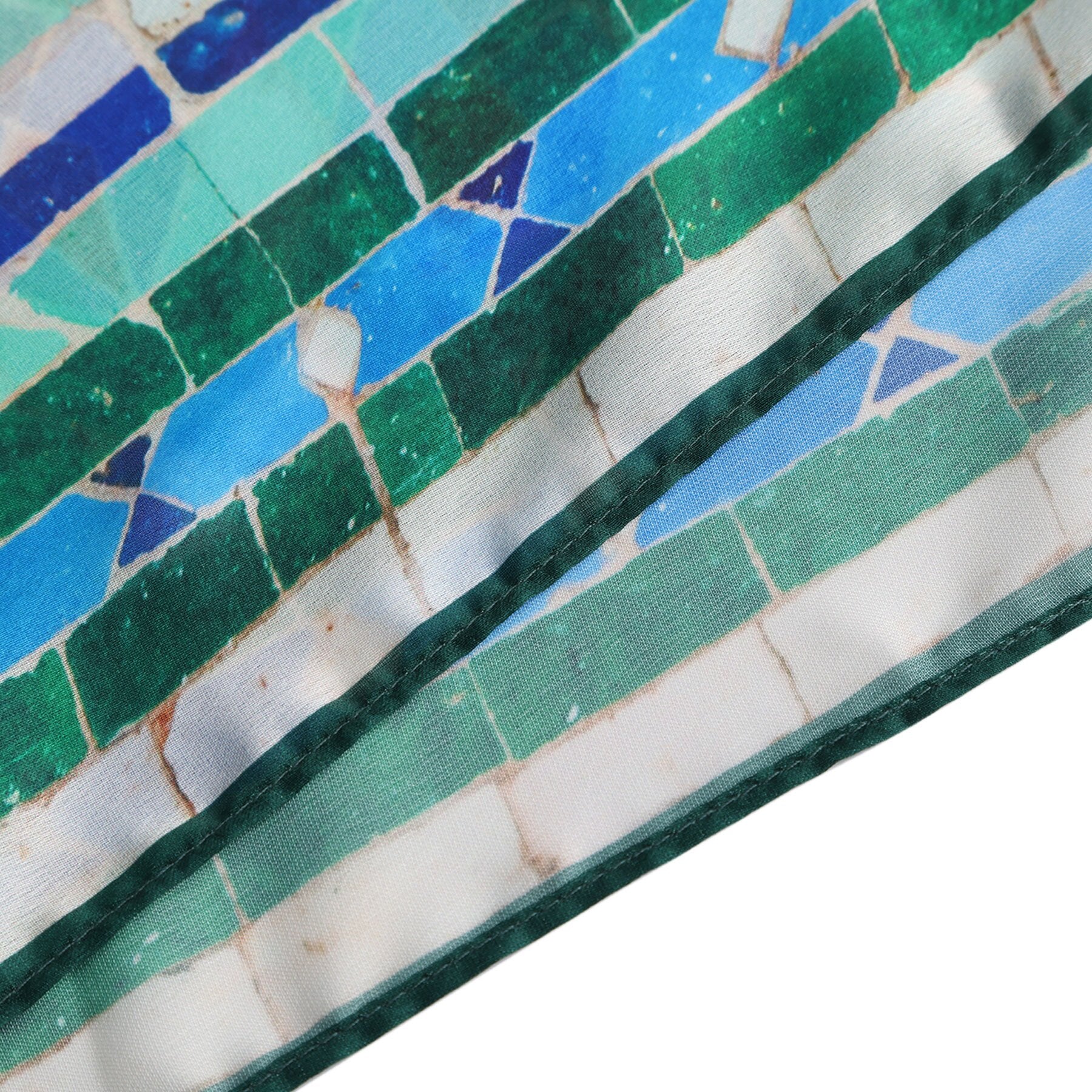 Pañuelo Safa – estampado de mosaico andalusí en menta y cobalto, detalle 5