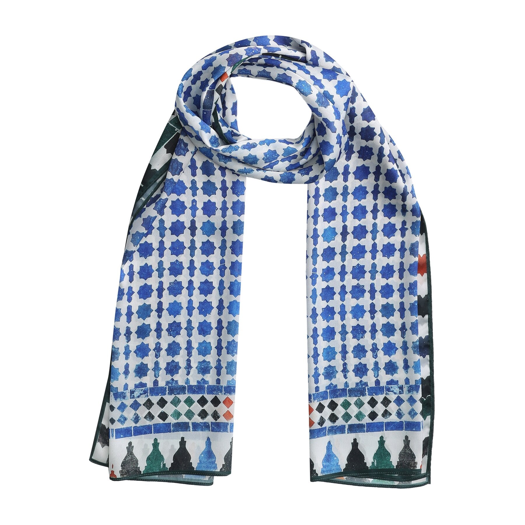 Pañuelo Zill colocado, con el estampado de mosaico andalusí en azul y blanco sobre satén