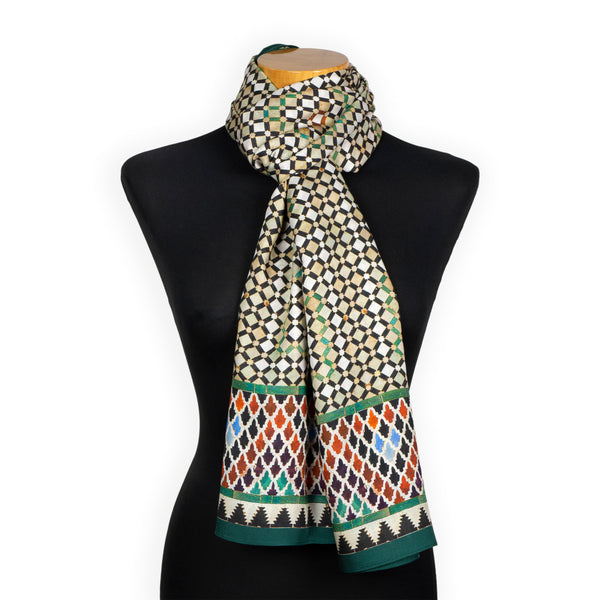 Neck printed scarf inspired by moroccan mosaic tiles