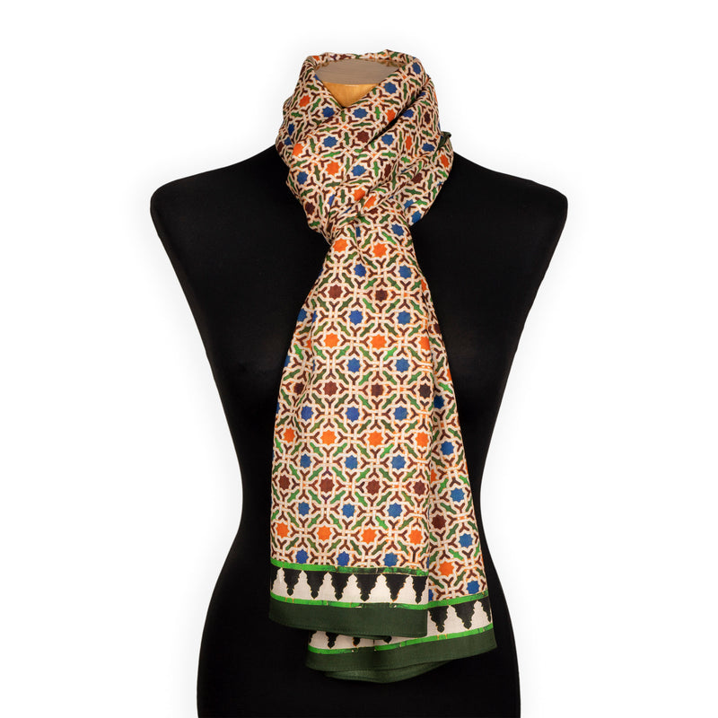 Neck scarf with geometric print inspired by Andalusian tiles