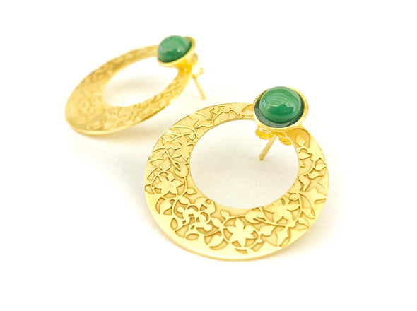 Gold Earring with Green Glass Stone Embossed with Alhambra Palace Details