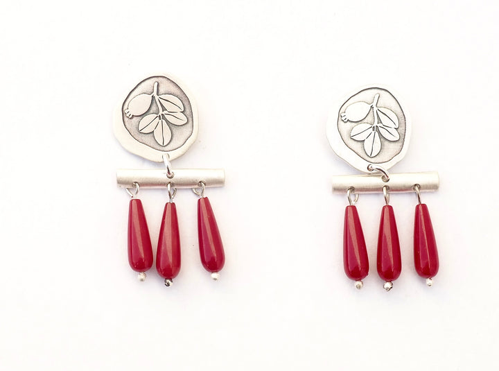 Sterling silver and three corals earrings Arrayán