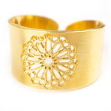 Gold wide ring for men and women inspired by alhambra tiles